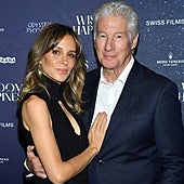 Richard Gere deja Madrid y se vuelve con su familia a Estados Unidos cinco años antes de lo previsto