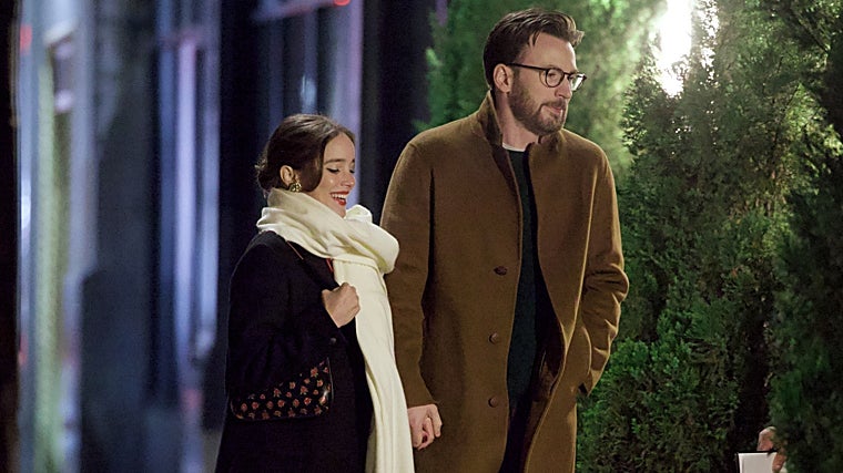 Chris Evans y Alba Baptista