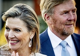 Los Reyes Máxima y Guillermo de Países Bajos, cazados de incógnito bailando en un concierto de Lady Gaga