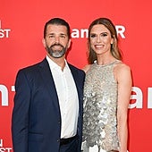 La visita fugaz de Donald Trump Jr. y su pareja a Marbella: negocios y cena romántica