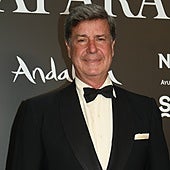 Cayetano Martínez de Irujo cancela por primera vez la misa de su madre por un grave problema de salud