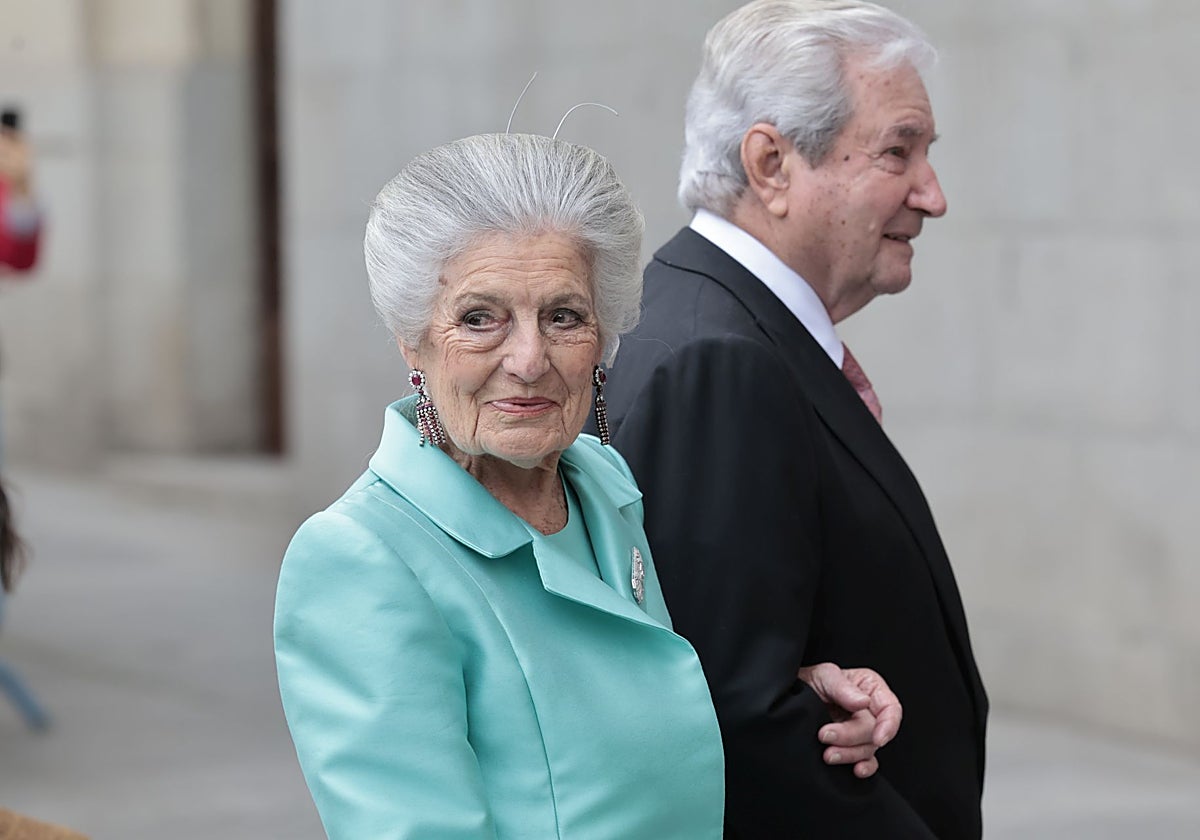 Teresa de Borbón, el día de la boda de Teresa Urquijo y José Luis Martínez-Almeida.