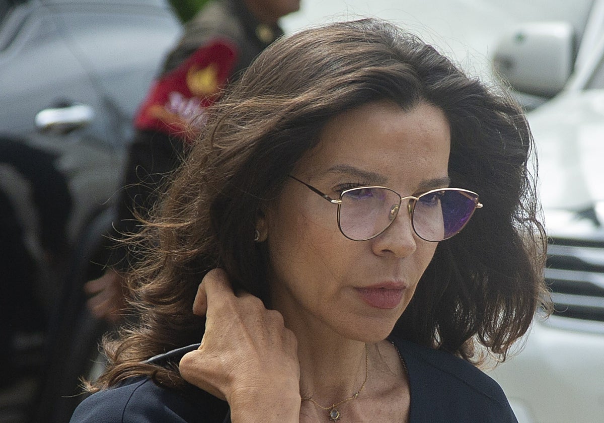 Silvia Bronchalo se sienta en televisión por primera vez tras la condena de  su hijo Daniel