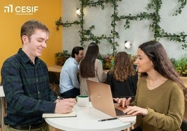 Referencia internacional en las actividades de formación y consultoría de alta especialización