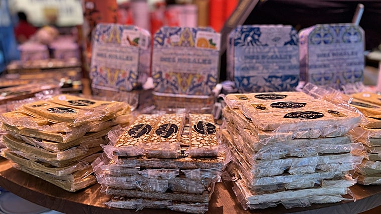 La Alacena de San Eloy se renueva para recuperar su imagen de ultramarinos de siempre