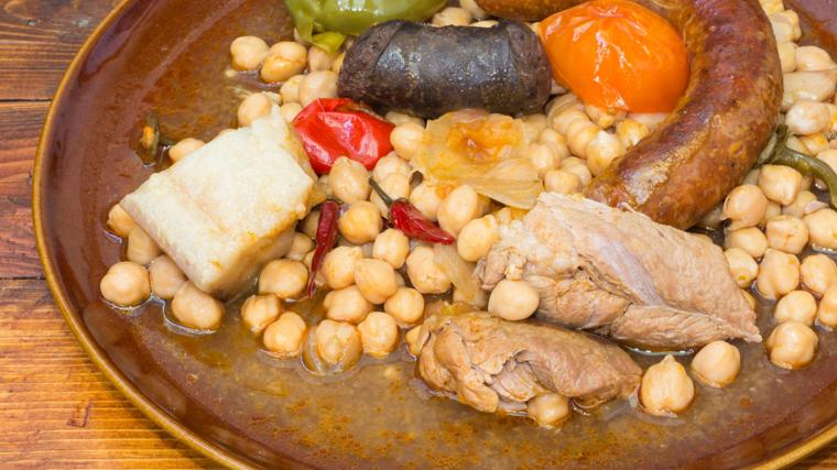 El puchero es uno de los platos más reconfortantes de nuestro recetario