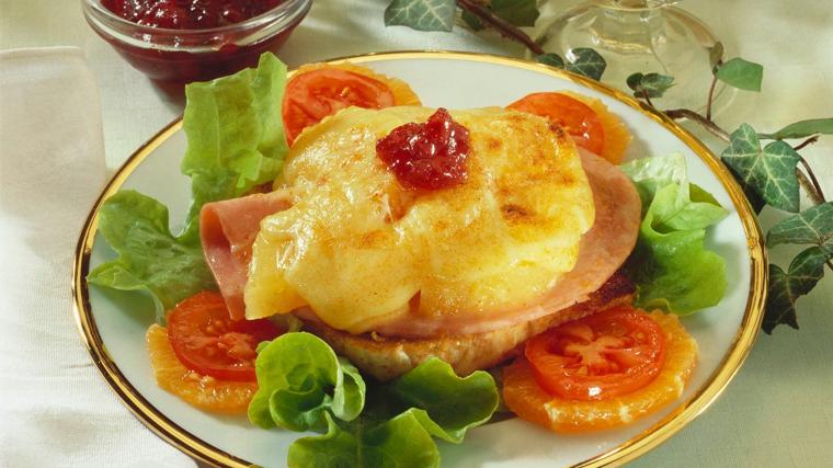 6 ideas de canapés para Navidad que solucionarán tus entrantes