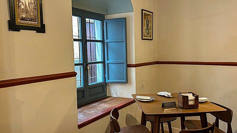 Pequeño rincón de la taberna