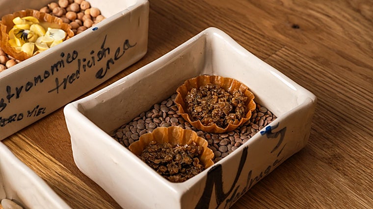 Enea sustituye su carta de tapas por un menú degustación inspirado en la cocina sevillana