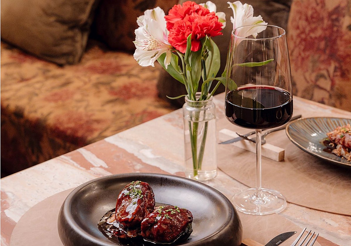 Fashion Café, la propuesta efímera del Hotel Only You y Simof para saborear la cultura flamenca