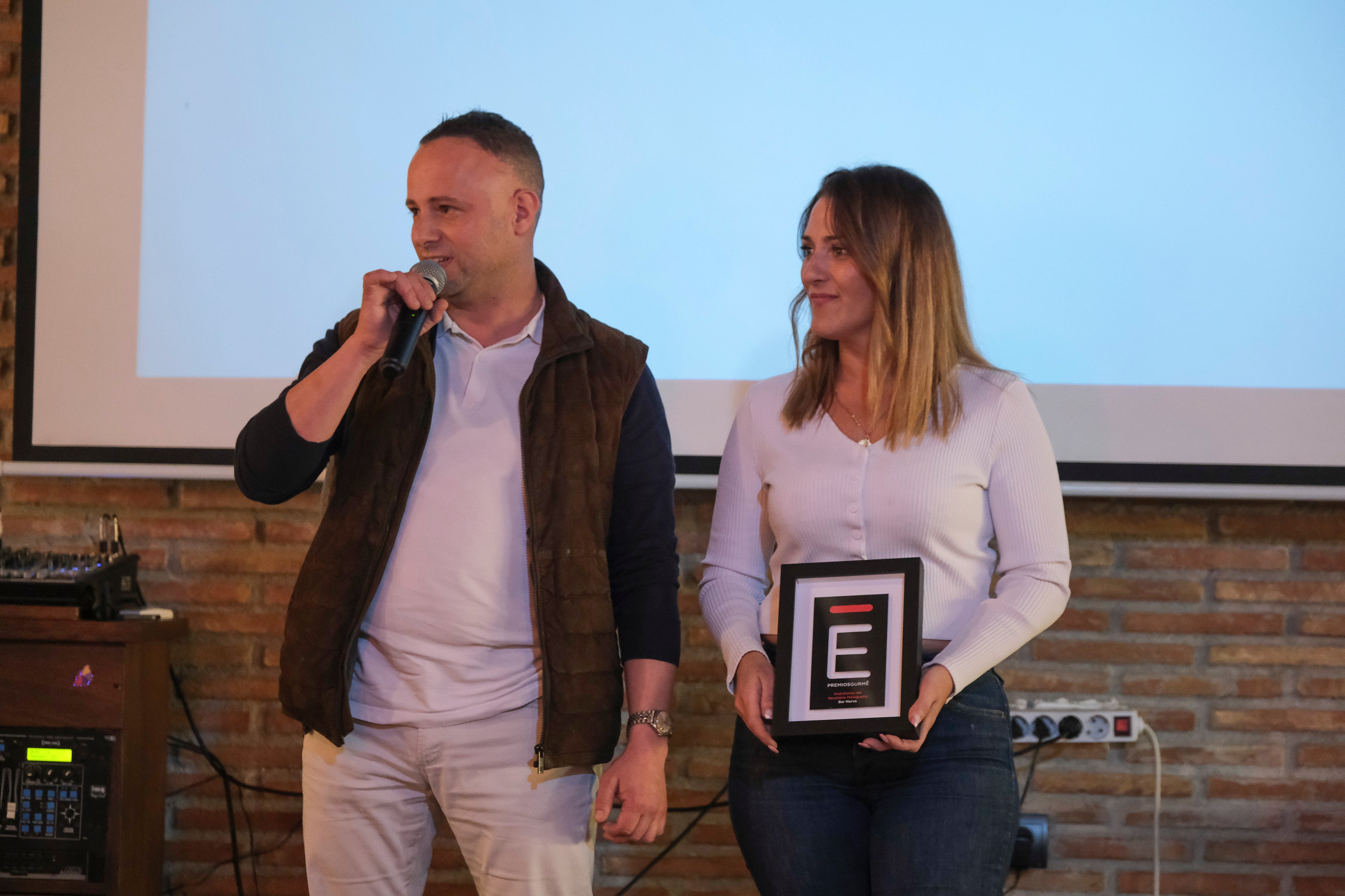 María del Mar Soriano y David Párraga, propietarios de Bar Nerva