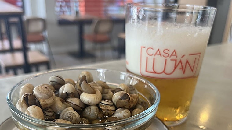 Casa Luján: desayunos, tapas caseras y Cruzcampo helada en Los Remedios