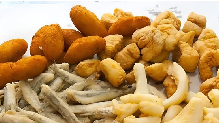 Surtido de fritos de Freiduría El Arrecife en Sevilla