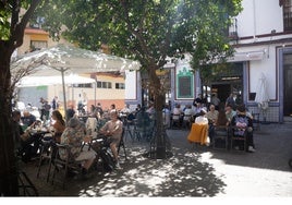 La terraza de la taberna Zurbarán en Sevilla