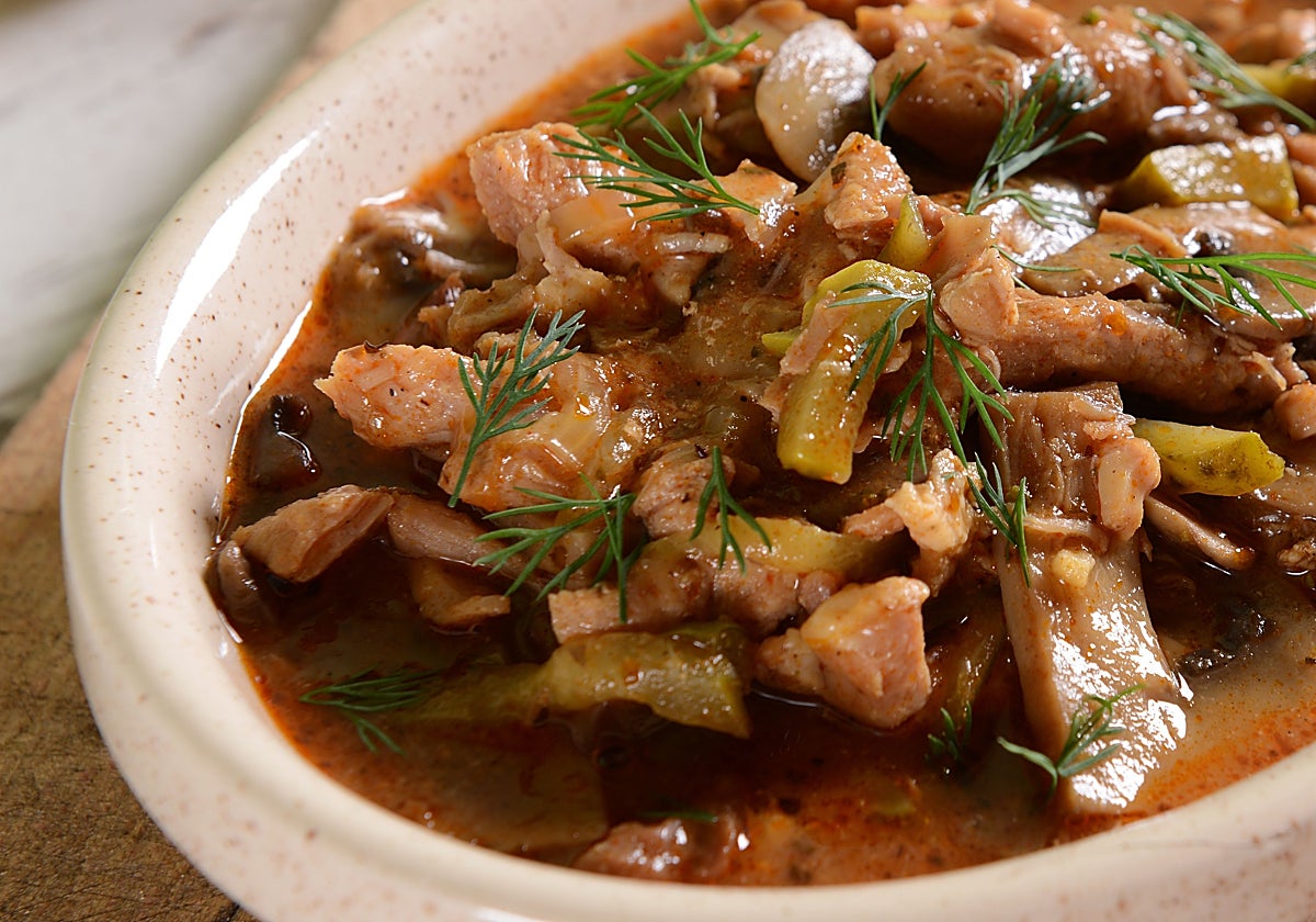 Guiso de carne con patatas y acelgas
