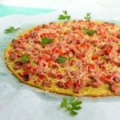 Pizza de calabacín sin harina: alta en proteínas y lista en 15 minutos