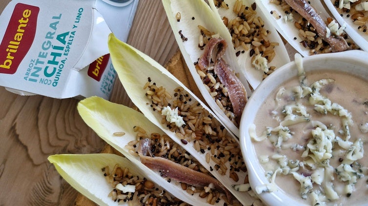 Endivias con gorgonzola, arroz integral Brillante con chía y anchoas