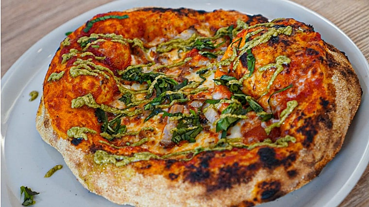 De Lalita a Lady Oven: la mítica cafetería de Nervión se transforma en pizzería