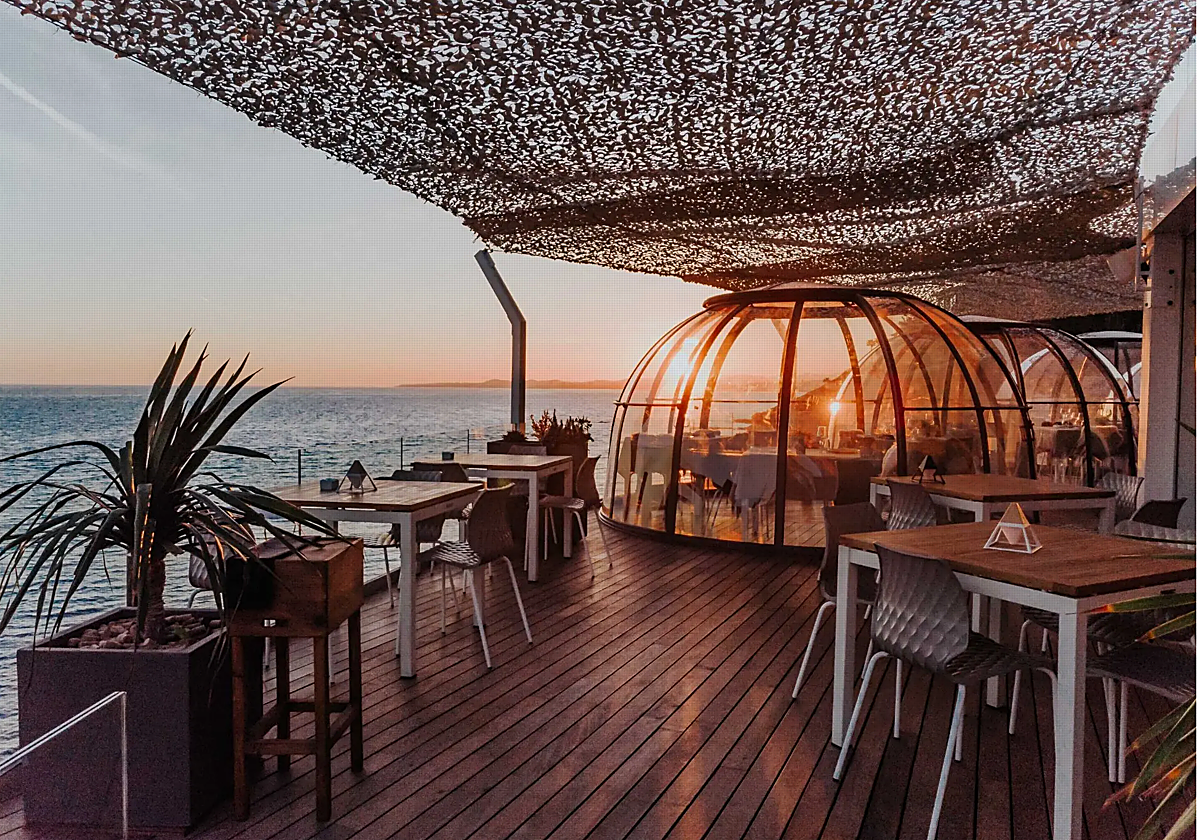 Terraza de Yucas, en Benalmádena, uno de los siete nuevos Soletes Repsol de Málaga