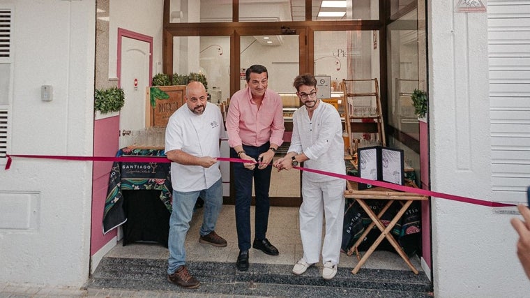Inauguración de la nueva heladería en Córdoba