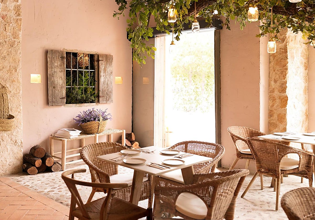 Interior de uno de los restaurantes Voltereta