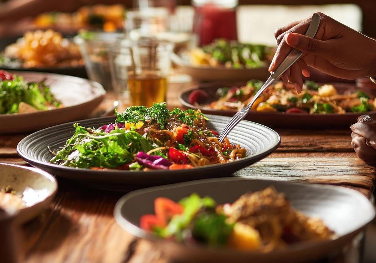 18 cenas que se preparan en menos de 15 minutos sin encender el horno ni los fuegos