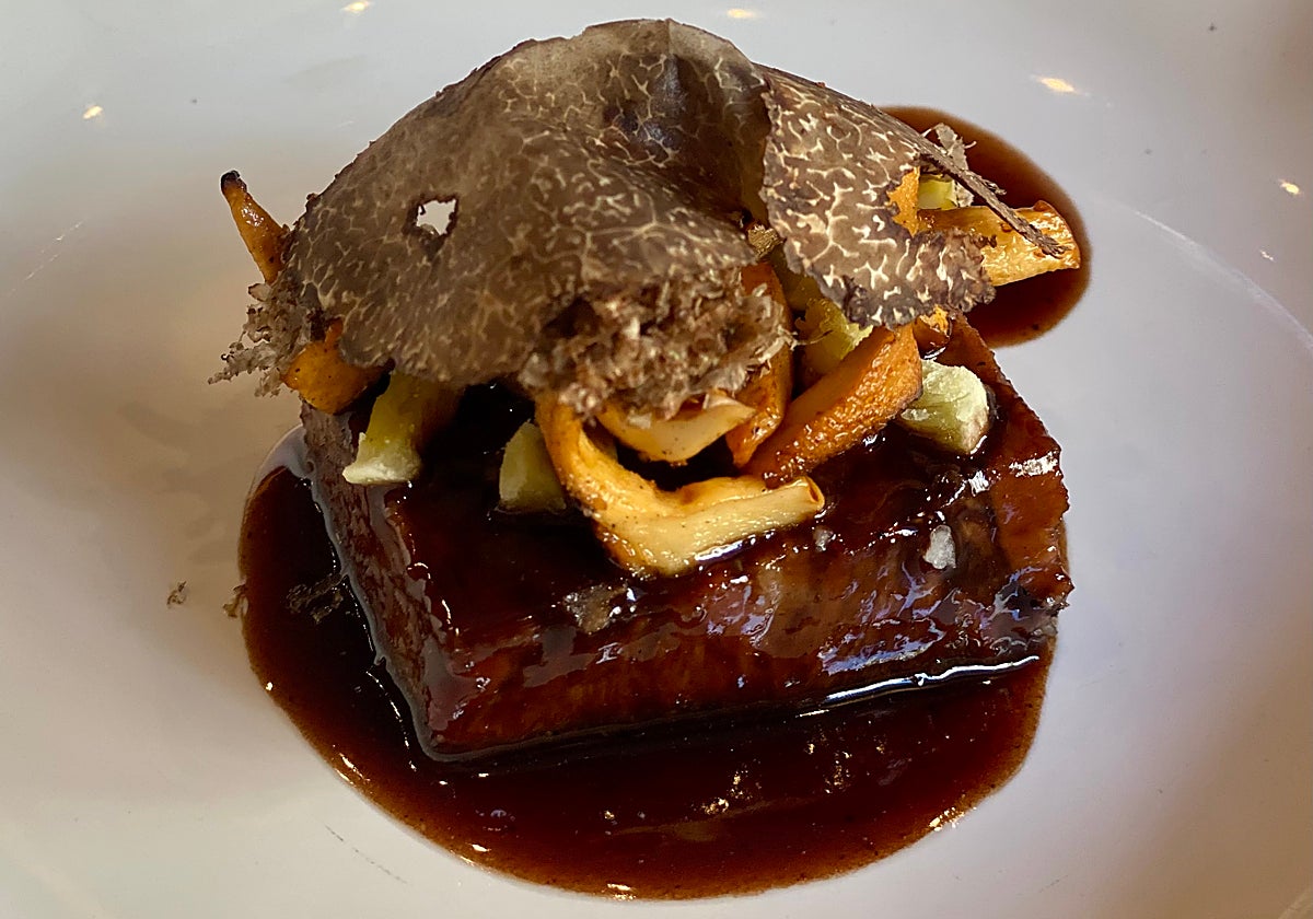 La cocina de Juanjo Carmona sienta el mejor producto de cada estación a la mesa