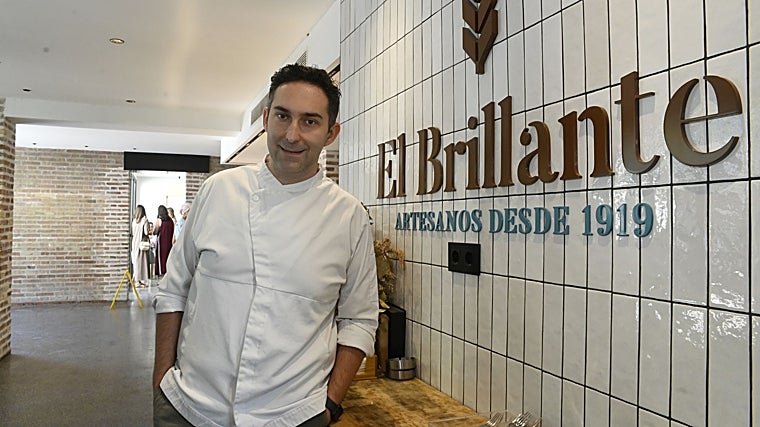 José Roldán posa en El Brillante recién llegado de México