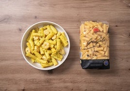 Así se elabora esta ensalada de pasta con curry