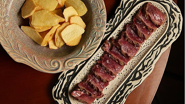 Carne a la brasa de Taberna de Flores en Colmenar