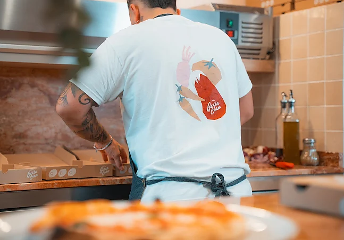 Descubre cuál es la pizzería de Málaga inspirada en 'La Casa de Papel'