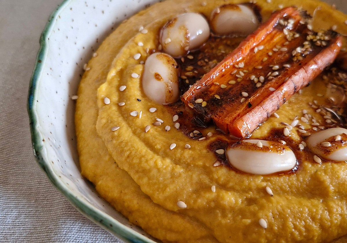 Crema de zanahoria asada con alubias blancas