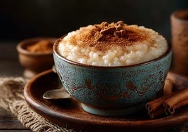 Así se prepara este cremoso de arroz con leche, sopa de chocolate y arroz inflado