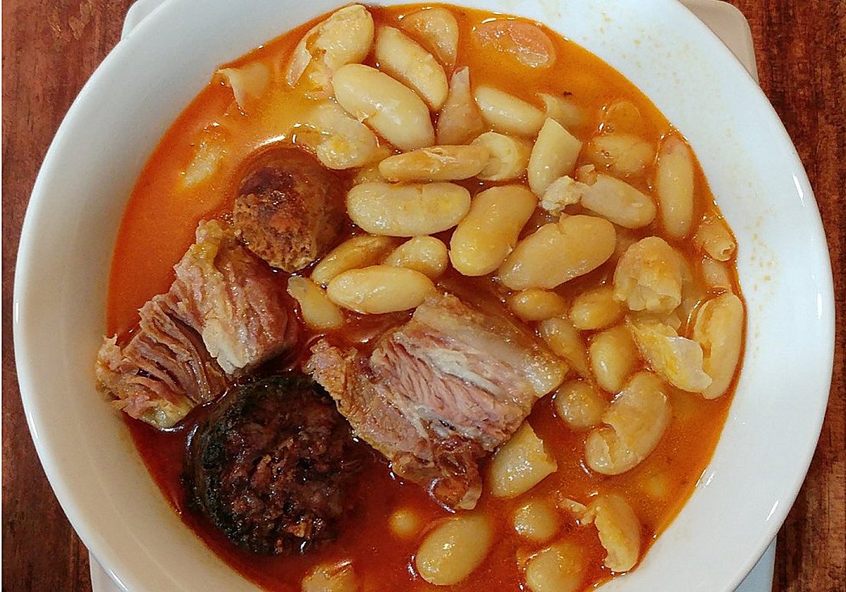 Fabada asturiana de Mesón Astur en Málaga