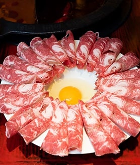 Imagen secundaria 2 - Yuanlaosi: el primer restaurante de hot pot chino llega al centro de Sevilla