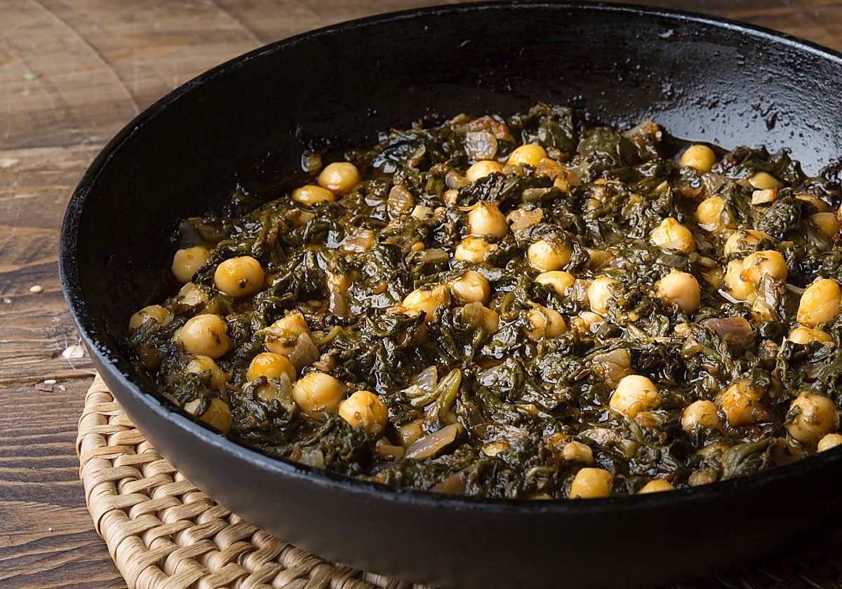«The stew» garbanzos estofados con curcuma y acelgas