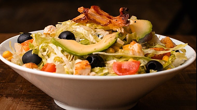 Ensalada Mavericks en Pizzarelli Ollerias