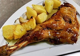 El restaurante Frutos cumple 70 años: así se come en este clásico de Torremolinos