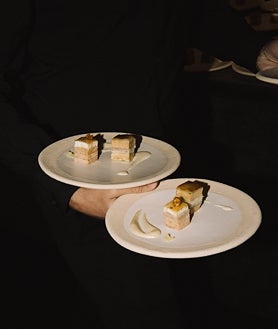 Imagen secundaria 2 - Homenaje a Martín Berasategui en Puente Romano: una velada con mucho &#039;garrote&#039; en Marbella