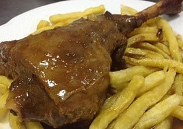 El plato cordobés que revive una receta de hace siglos: así sabe el cordero sefardí que todos quieren probar en María Auxiliadora