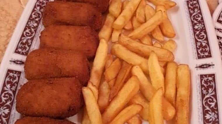 Ración de croquetas en Tapas Magaluf (Baena)