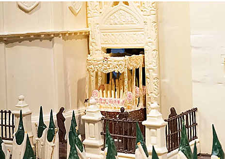 Imagen secundaria 1 - La Ciudad del Chocolate de La Estepeña, que en esta edición rinde homenaje a la Semana Santa de Sevilla y Málaga