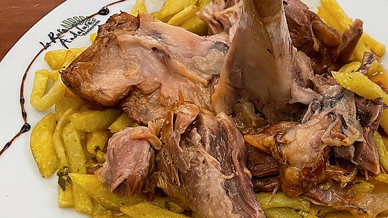 Prato de cordeiro no Hotel Abuela Maria de Iznajar