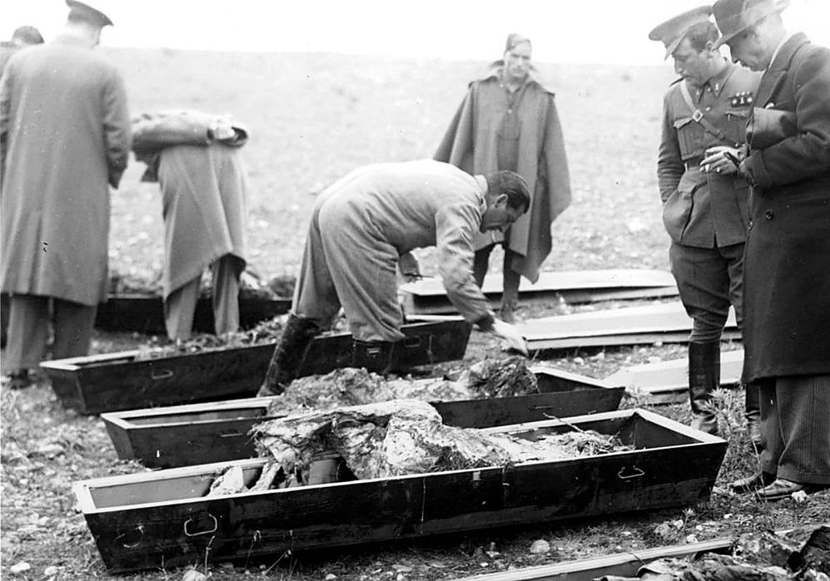 Identificación de cadáveres en 1939 en Torrejón de Ardoz V