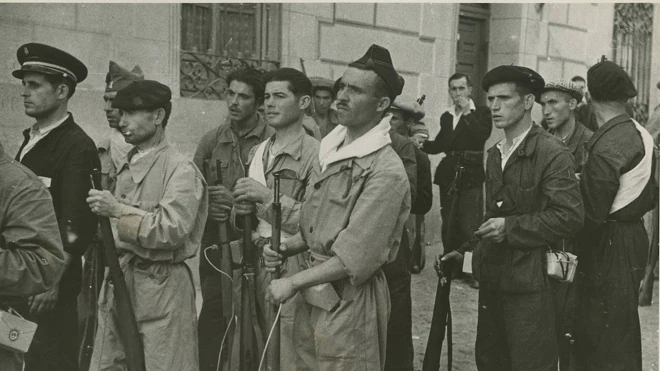 Spanish Civil War.  Militiamen awaiting orders