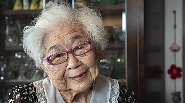 Hibakusha Masayo Mori, superviviente de la bomba atómica lanzada sobre Hiroshima.
