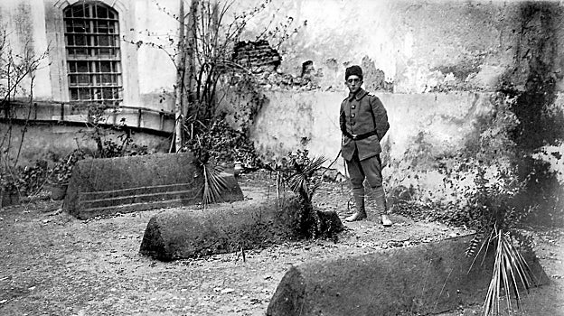 Un cementerio improvisado en la Primera Guerra Mundial