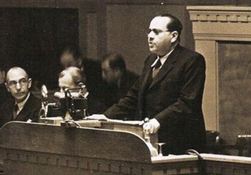 El discurso que empujó a la República al suicidio en la Guerra Civil: «Este sitio es una tumba»