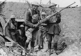 Vivir entre carroña y morir bajo los obuses: el sufrimiento en las trincheras de la Primera Guerra Mundial
