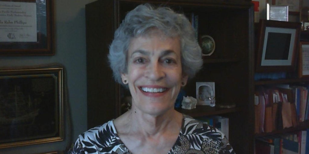 Hispanist Carla Rahn Phillips, İspanyol Tarikatları Uluslararası Tarih Ödülü'nü kazandı